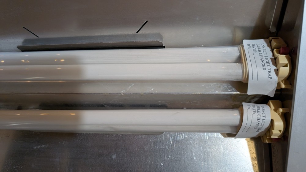 Vector® Plasma Screened SKU:45091613 Fly Trap