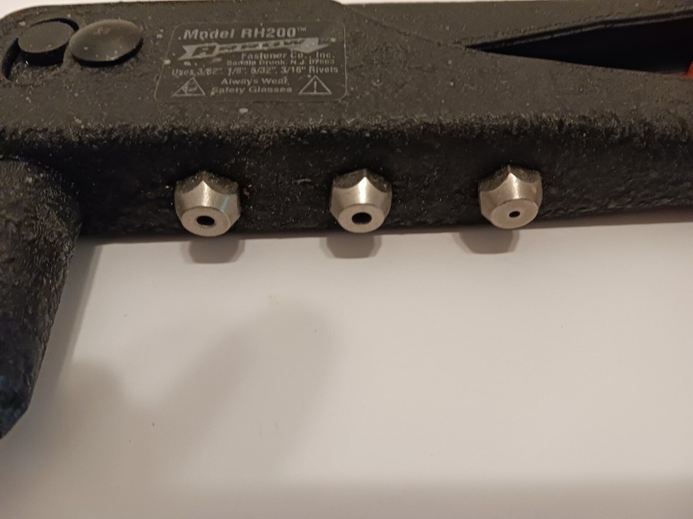 Arrow Fastener Rivet Tool Model RH 200 4 sizes