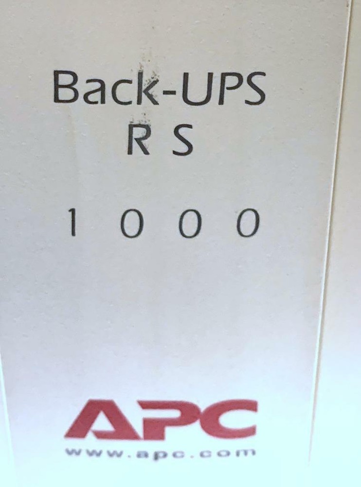 APC Back-UPS 1000 Battery Backup With 8 Outlets