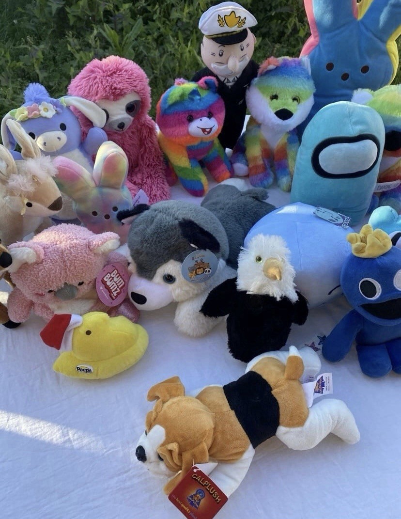 Peeps CALPLUSH Bum Bumz Animoodles Among Us Mixed Lot Plush Small Medium
