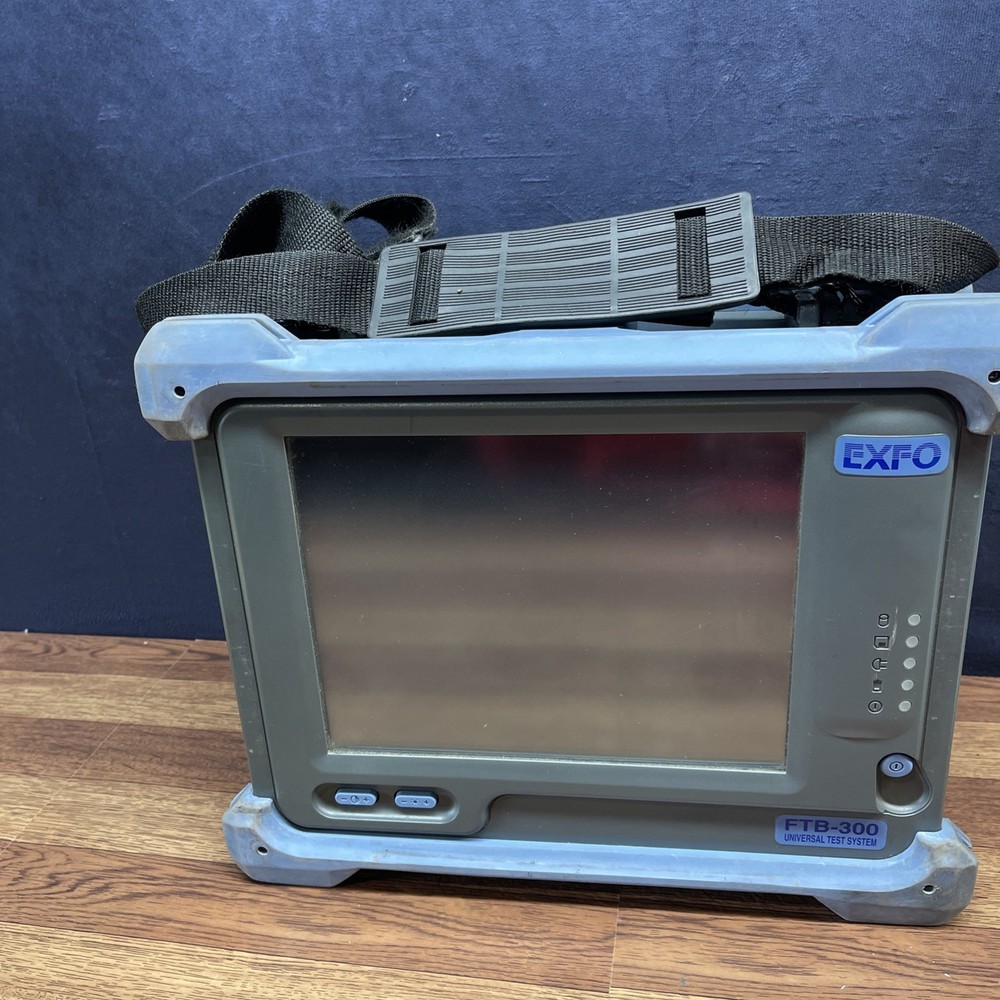 EXFO FTB-300-D1M1N2 Universal Test System Optical Platform