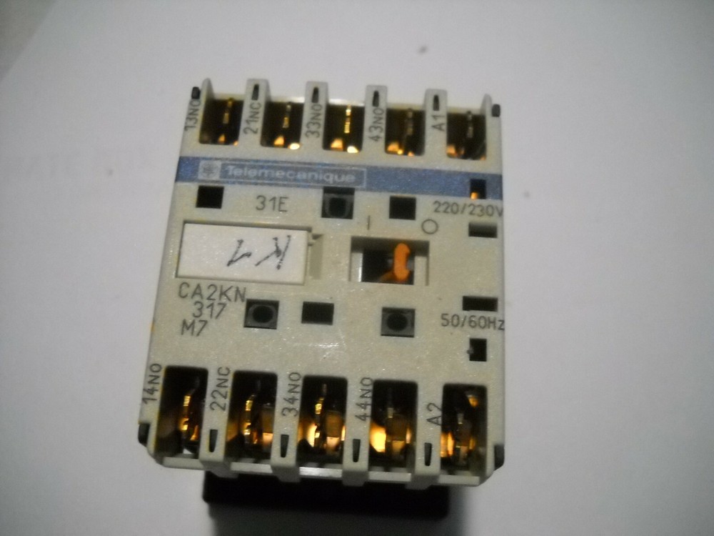 TELEMECANIQUE CA2KN317 M7 CONTACTOR