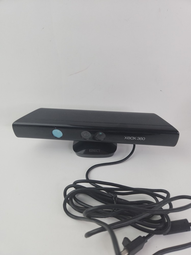 XBox 360 Kinect Sensor Model 1414 + Kinect Adventures Microsoft