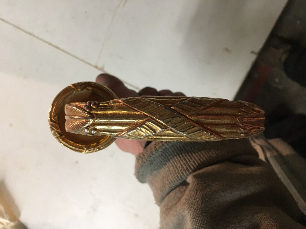 Lot of 2 handles