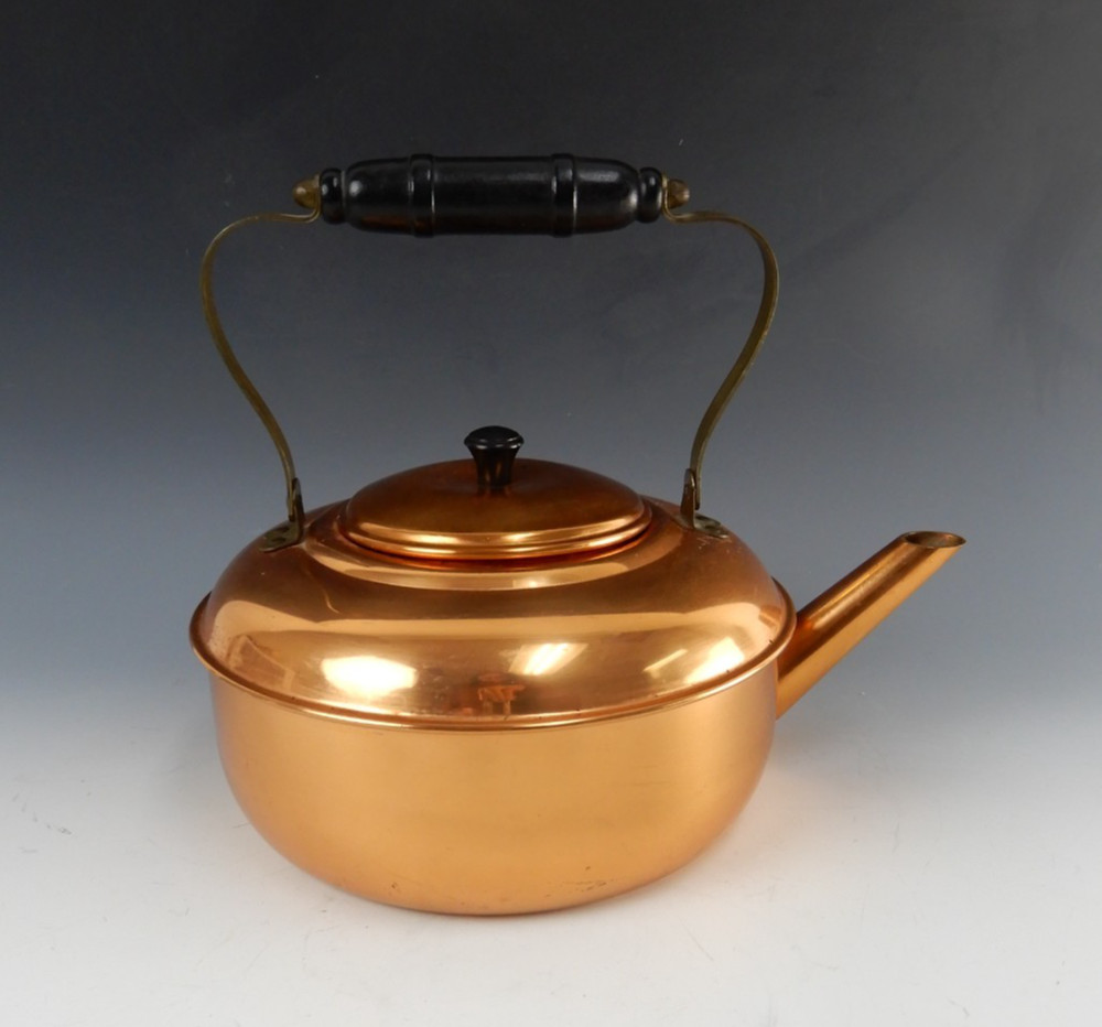 Vintage  Coppercraft Guild Copper & Brass Tea Pot / Kettle