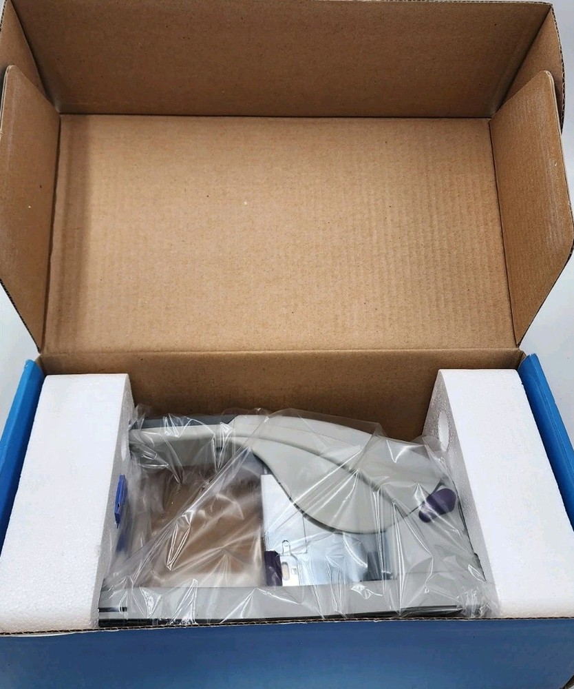 Swingline Light Touch/LightTouch/Lightouch Heavy Duty Stapler 20-120 Sheets
