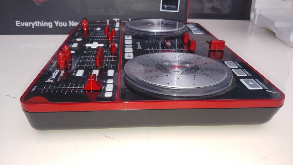 Vestax Typhoon DJ Interface MIDI