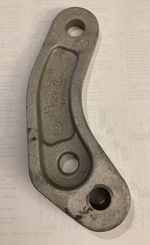 PETERBILT PIVOT HOOD MOUNTING HINGE # 13-04626R GREAT CONDITION