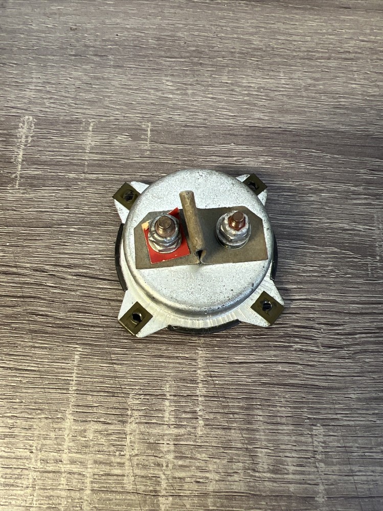 Fuel Quantity Indicator P/N: 5643086