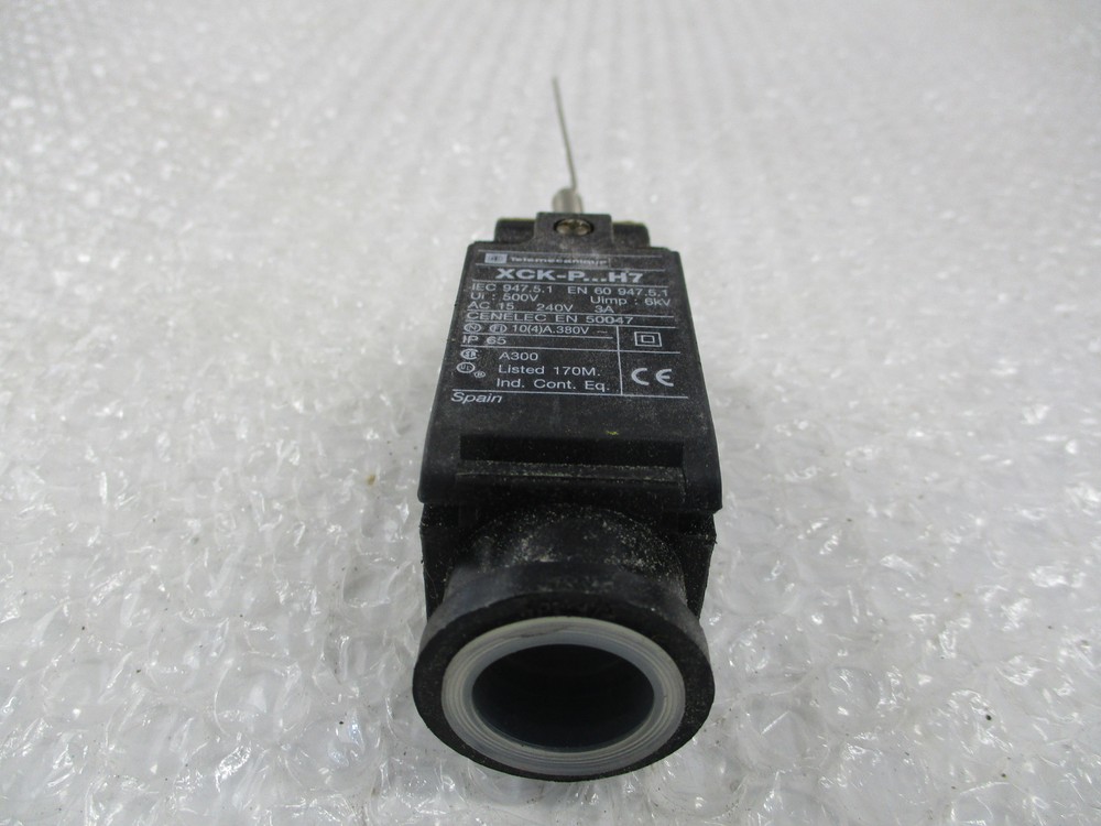 TELEMECANIQUE XCK-PH7 LIMIT SWITCH NSNP