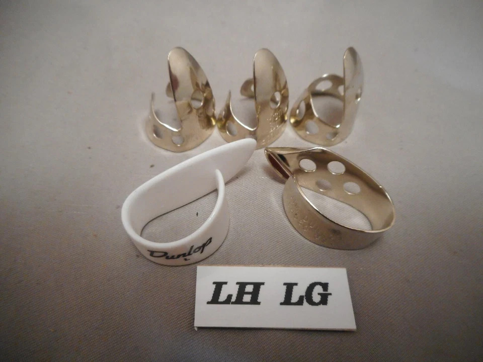 DUNLOP 5 PC LEFT HAND FINGERPICK SET- .020 W/2 THUMBPICKS