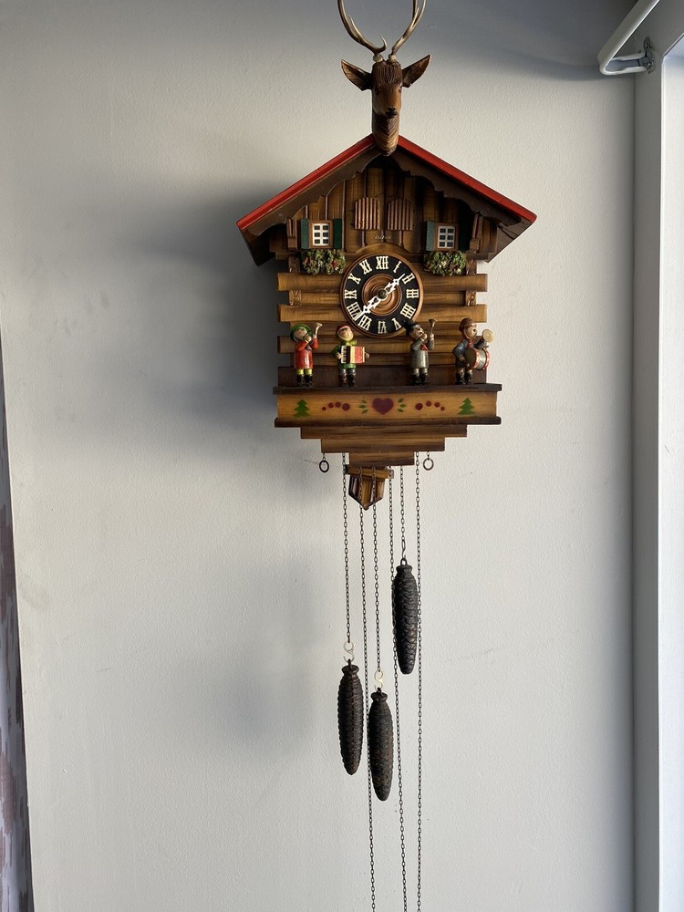 cuckoo clocks vintage