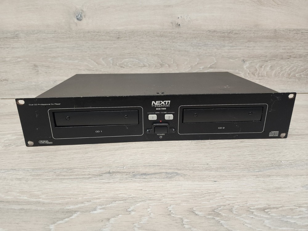 Stanton NCD-7000 DJ Dual CD Player & Remote Unit AS IS Partially Working READ