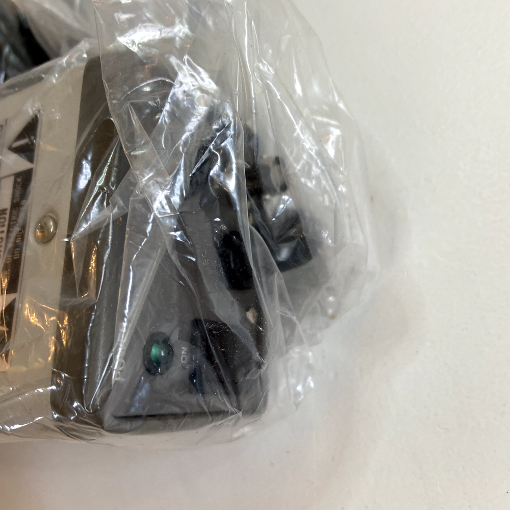 Hitachi CCD Camera Television KP-111U CCTV All Solid State