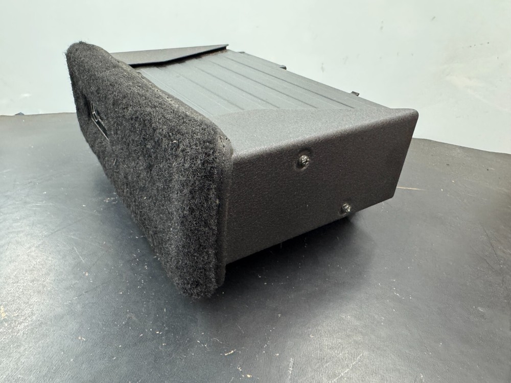 MERCEDES BENZ ORIGINAL CD CHANGER