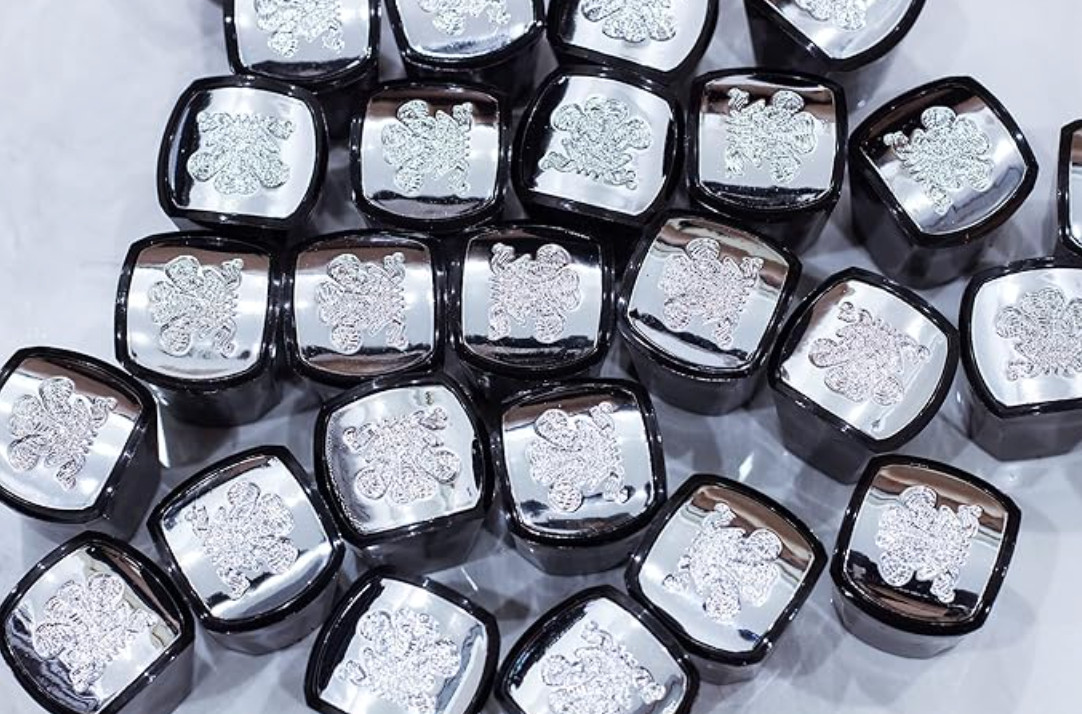 Creed Aventus Replacement Cap – Round Black Plastic with Silver Top