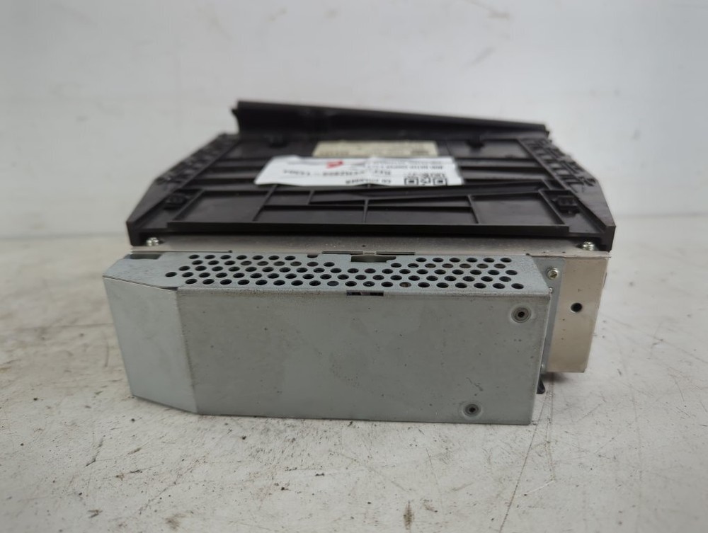 Mini Hatch Cooper 2006-2010 6 CD CHANGER