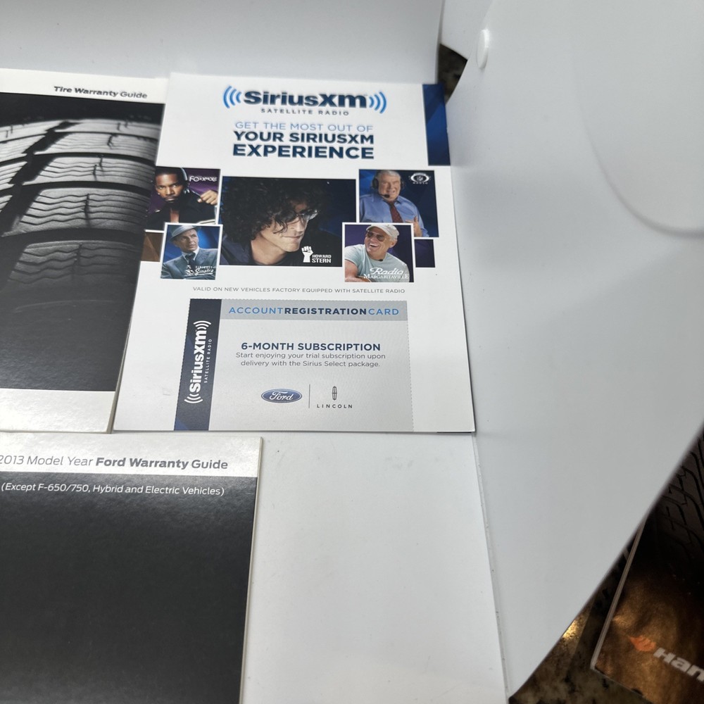 2013 FORD ESCAPE SUV QUICK REFERENCE GUIDE MANUAL SUPPLEMENT BOOKLETS with Case