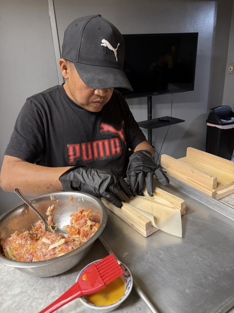 Egg Roll - Spring Roll Roller Board. 1 Size 4x9 (M)