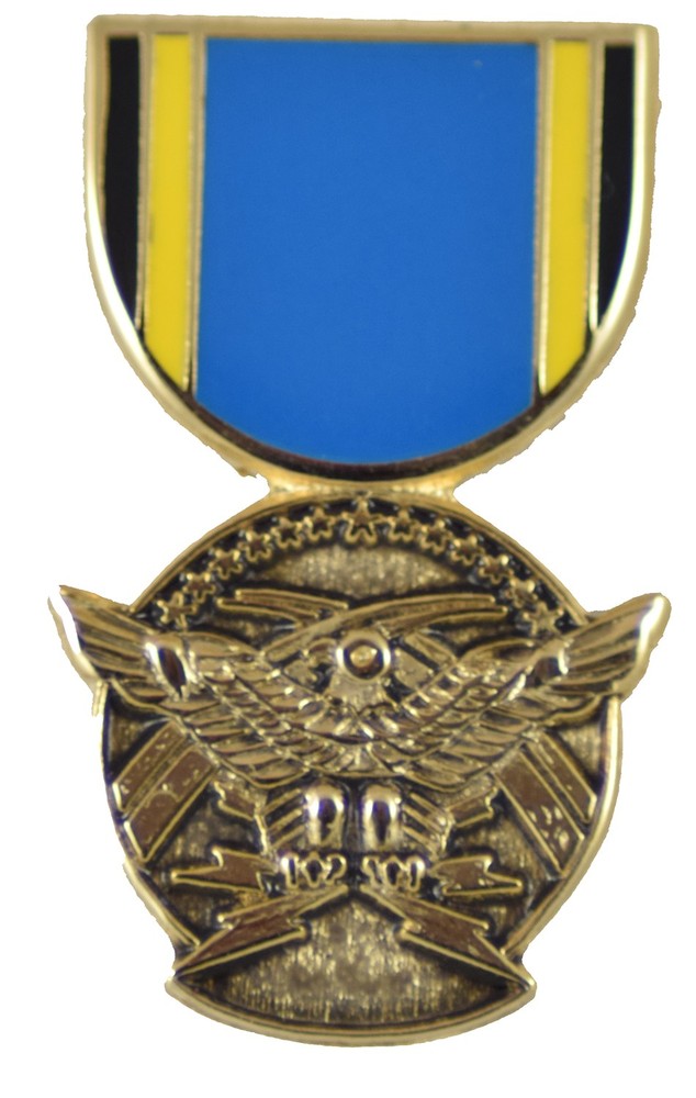 AERIAL ACHIEVEMENT HAT PIN