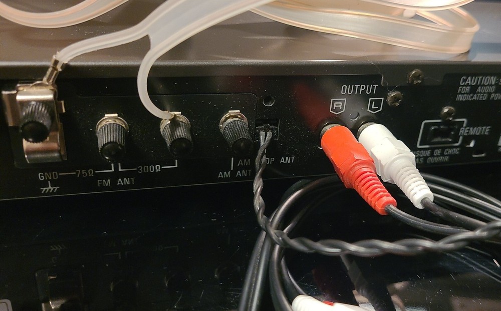 Technics ST-S75 AM/FM Digital Tuner