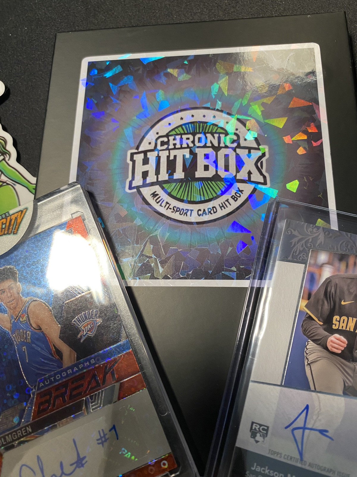 CHRONIC HIT BOX -SEALED MULTI-SPORT CARD BOX OF 1-4+ CARDS INSIDE! NBA MLB NFL!!
