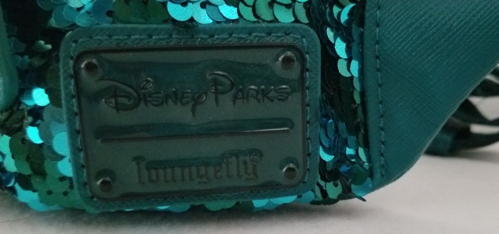 Disney Parks Loungefly Haunted Mansion Madame Leota Fanny Pack Teal Blue Sequin