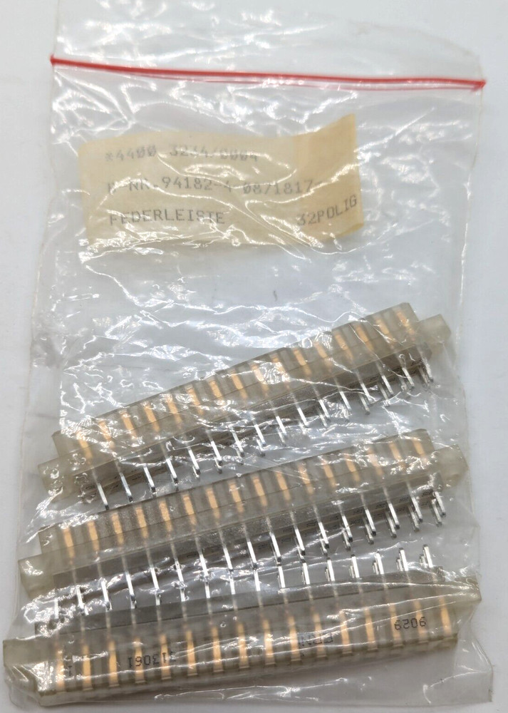 3x Female Header 32 Pin