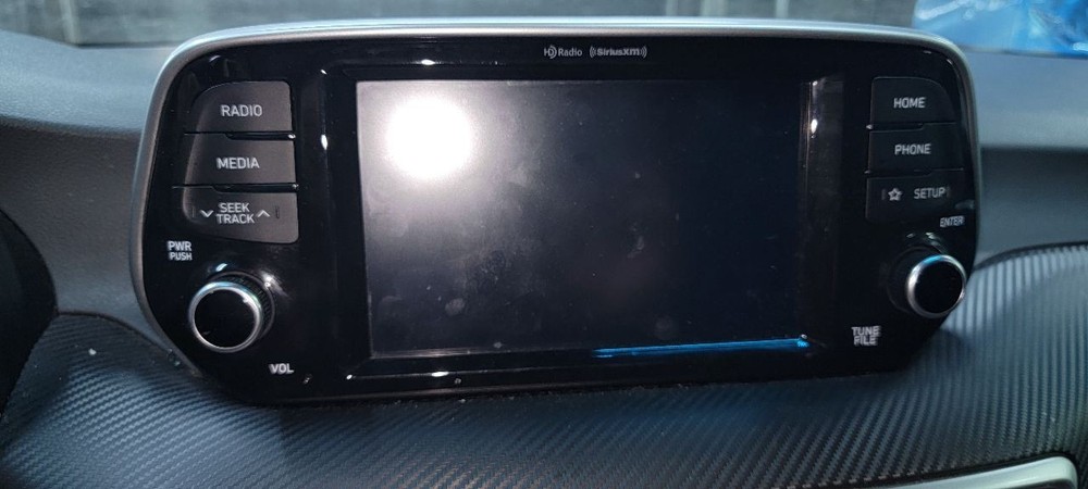 19-21 Hyundai Tucson Camera/Projector Camera Windshield Upper Center