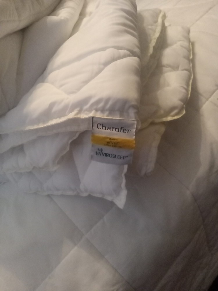 Hiton Comforters