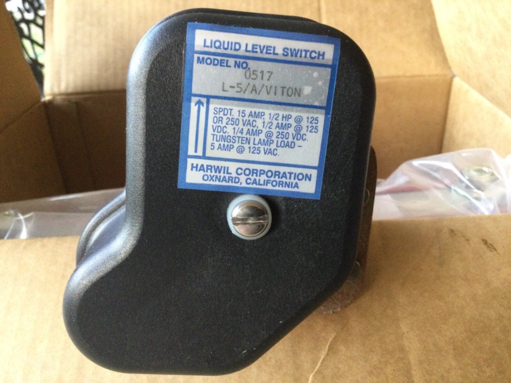 Harwil Liquid Level Switch (Model 0517 L-5/A/VITON)