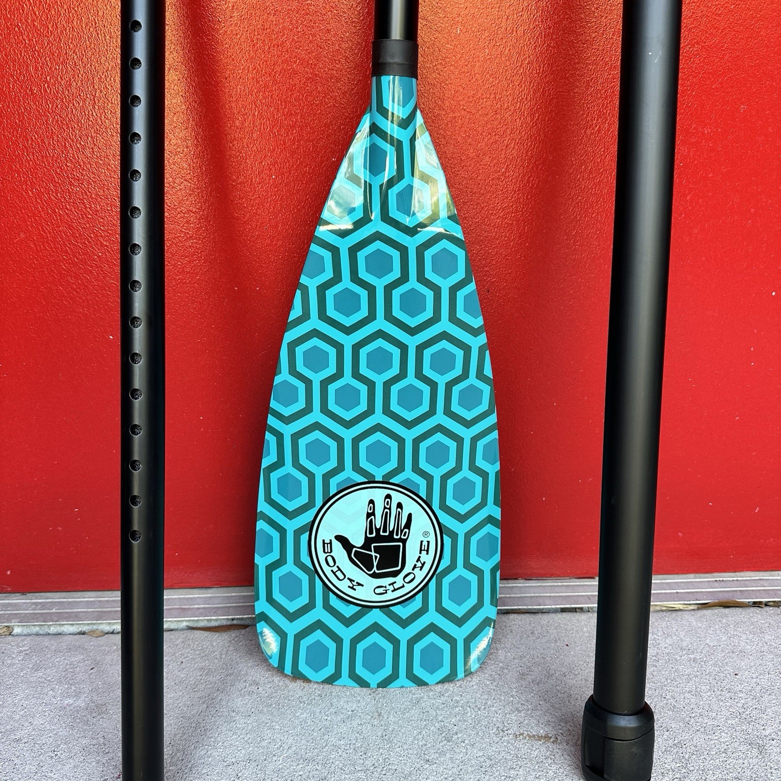 3-Piece Adjustable SUP Paddle –Lightweight, Floating Aluminum Shaft (Body Glove)