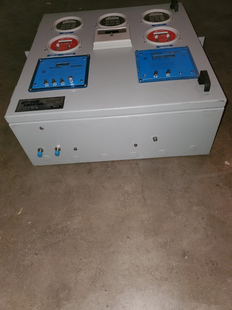 ALTRONIC PANEL 6100-006 CONTROL PANEL 6915-D ELECTRONIC PANEL