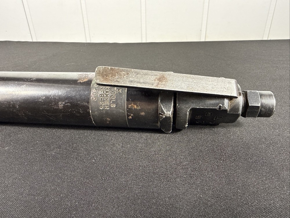 Pneumatic Needle Scaler NPK Chisel Chipper Rust Nippon Pneumatic MFG. Co. LTD.