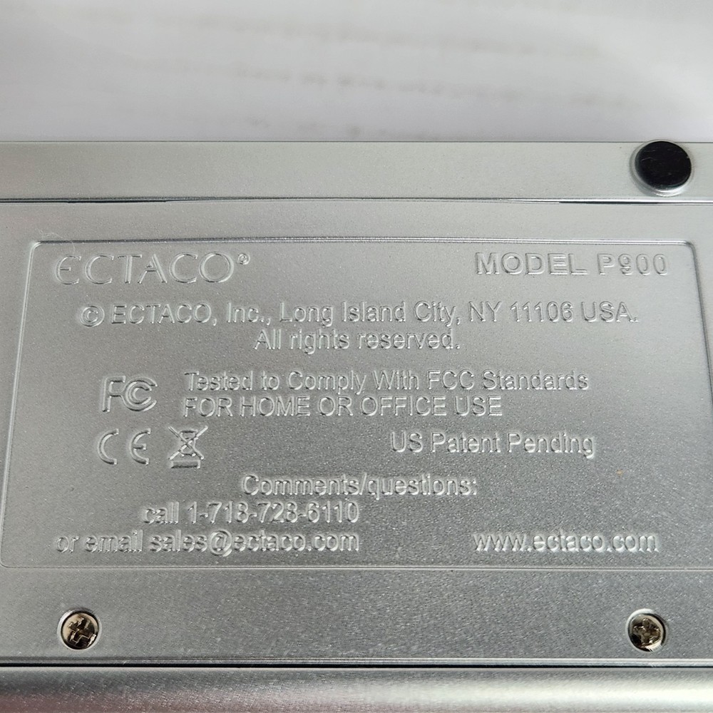 Ectaco Partner P900 Language Teacher Talking Electronic Dictionary Untested