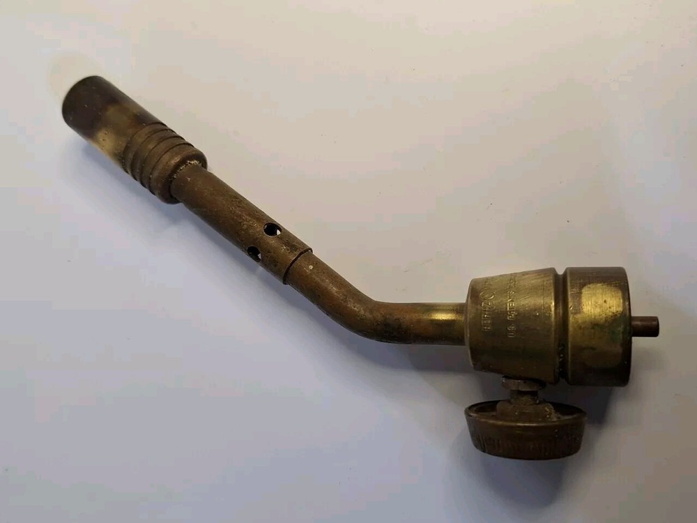 Vintage Bernzomatic Torch
