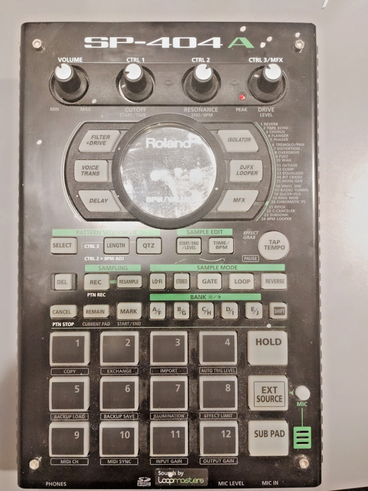 Roland SP-404A Linear Wave Sampler - used, good condition