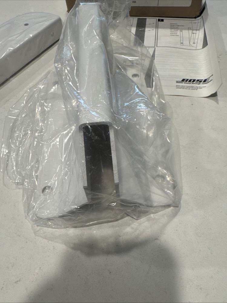 New Bose WB-MA12 Wall Bracket Set White Speaker Mount