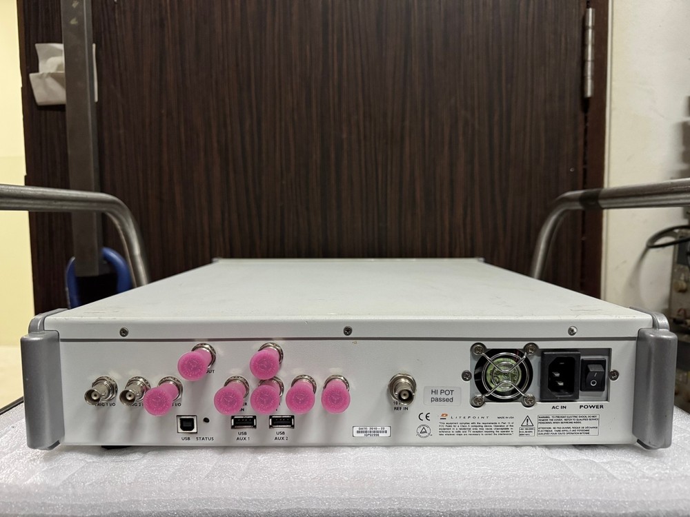 LitePoint IQ2010 Connectivity Test System