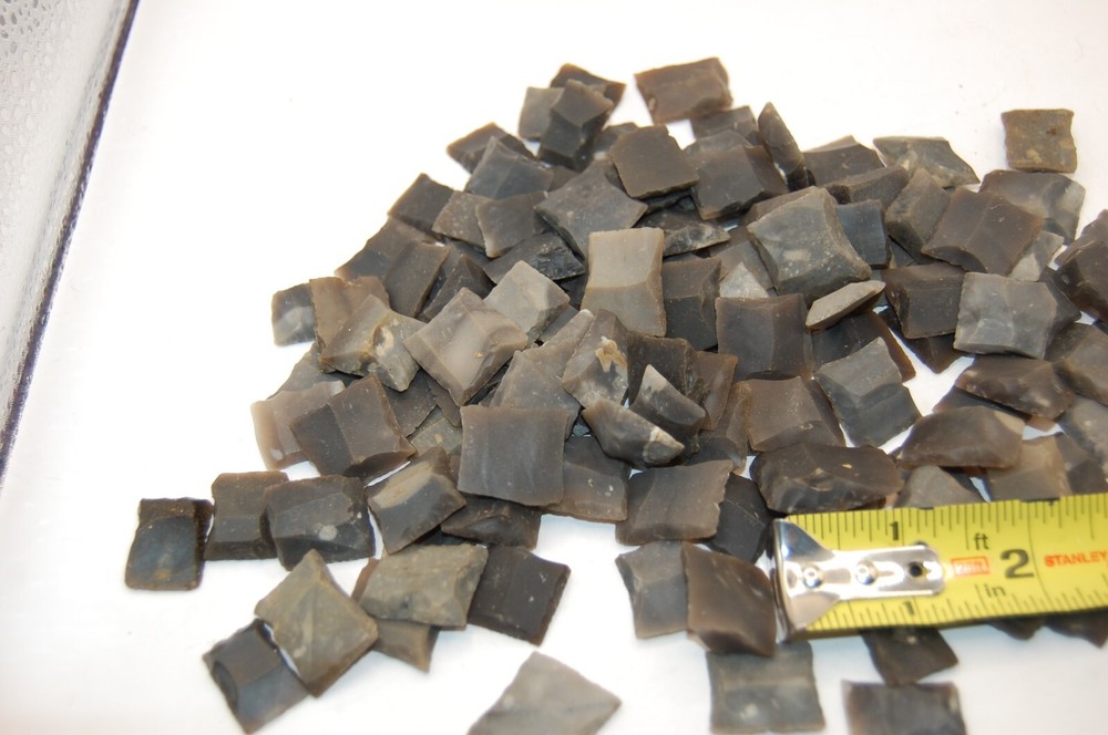 Medium Muzzleloader Blackpowder Flint flints 4 you will get four