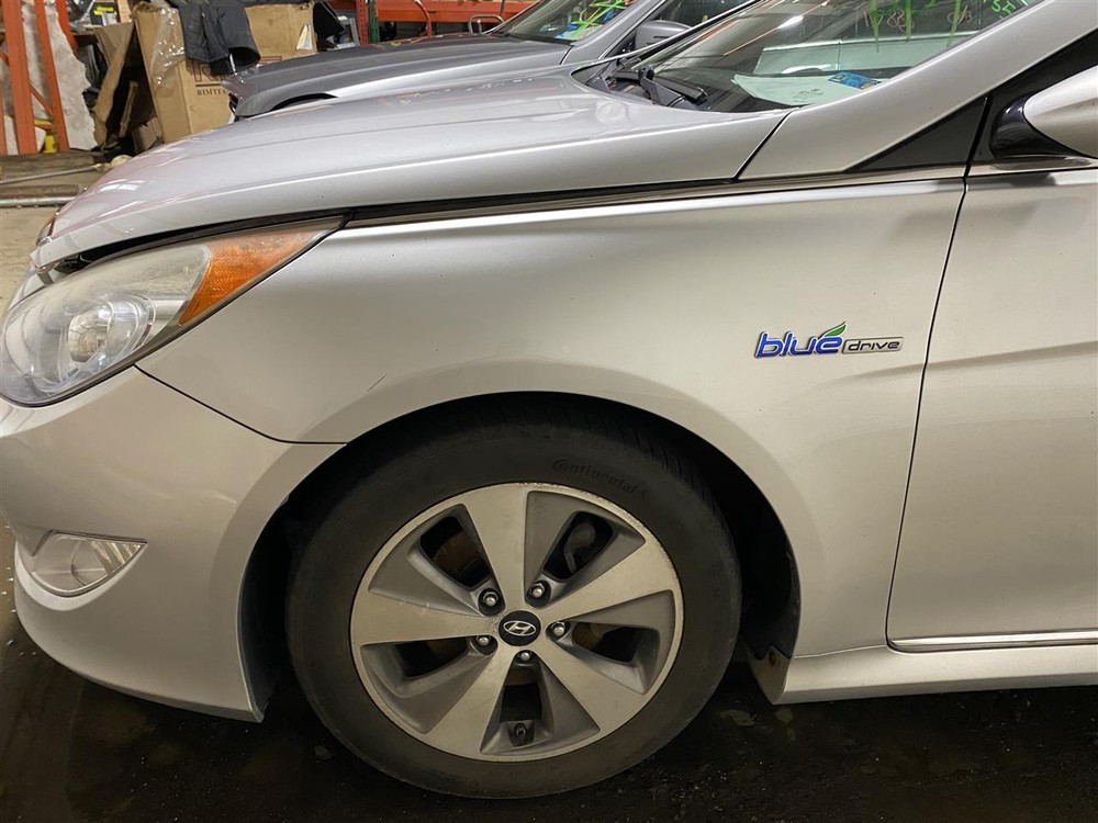 Used A/C Selector Switch fits: 2011 Hyundai Sonata w/navigation automatic temper