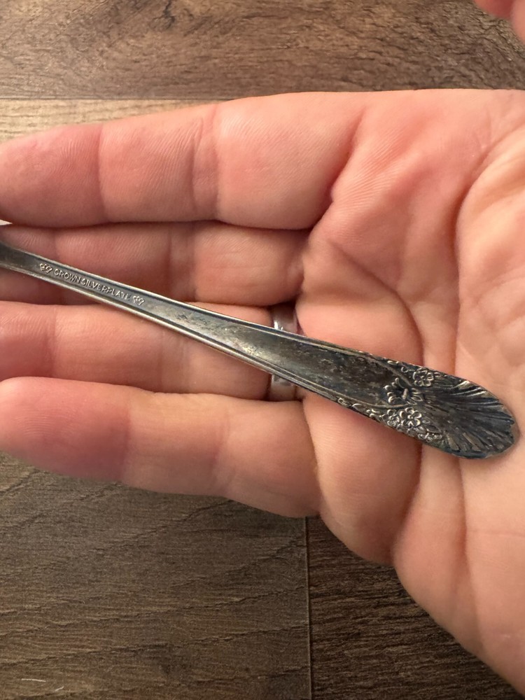 Crown Silver Plate Teaspoon Silverplated Radiance Pattern