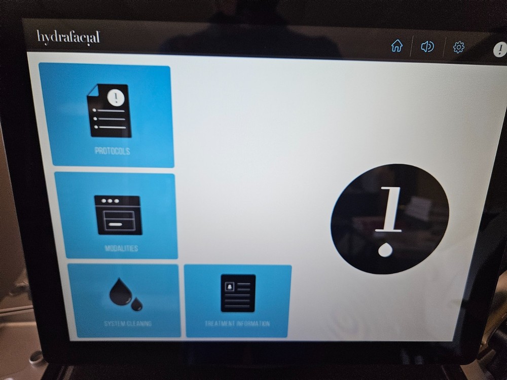 2021 Hydrafacial MD Elite