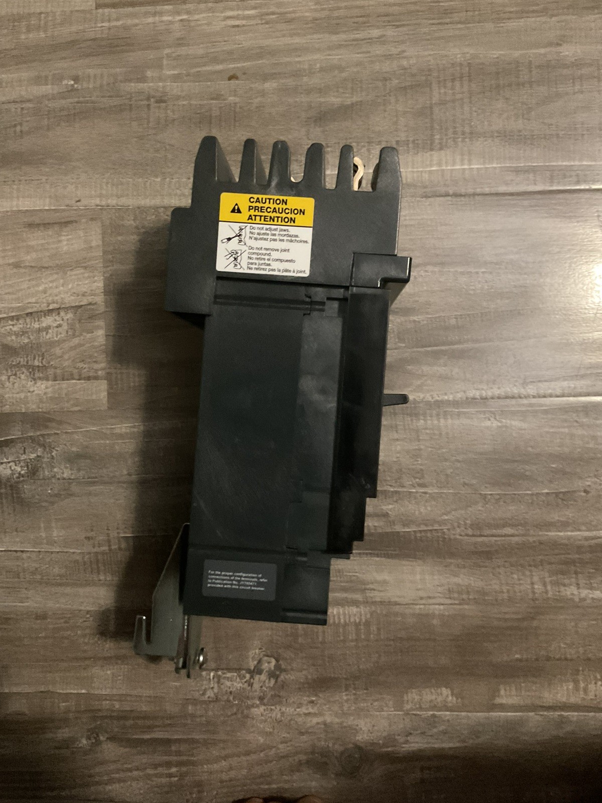 Square D Schneider PowerPacT JGA36200 200A Circuit Breaker