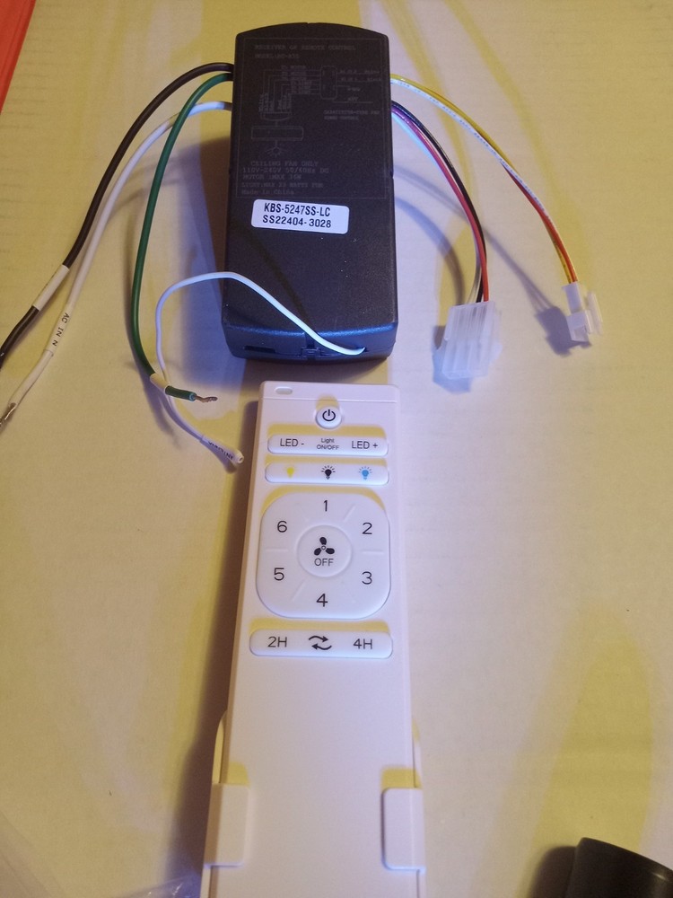 Sofucor ceiling fan receiver & remote.