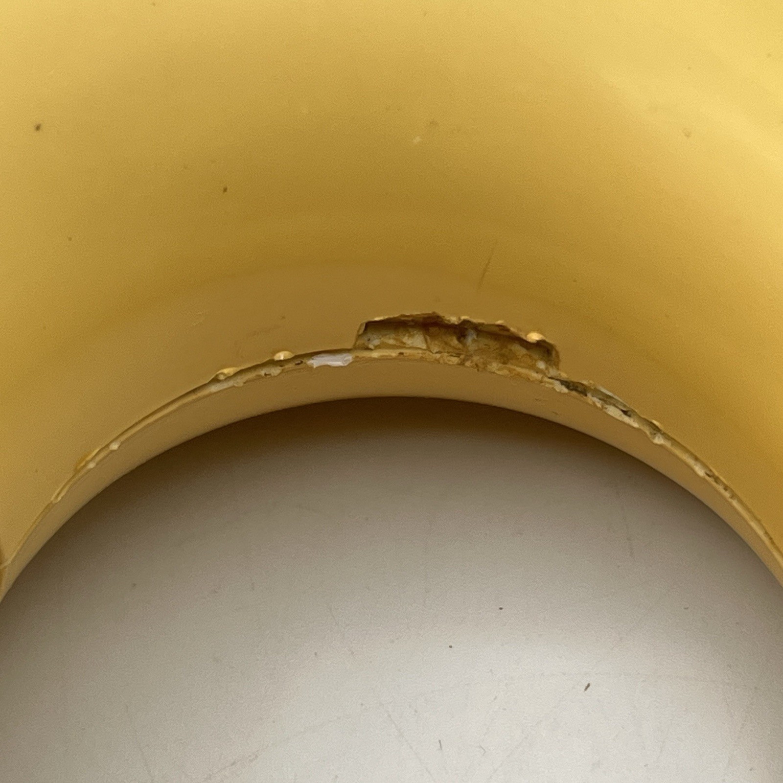 1972 Panasonic Toot-A-Loop AM Wrist Radio - R-72 - Cream (White?) - Works