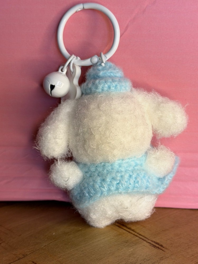 Crochet Cinnamonroll Keychain