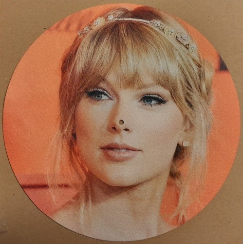 TAYLOR SWIFT #3 NEW SINGLE SLIPMAT