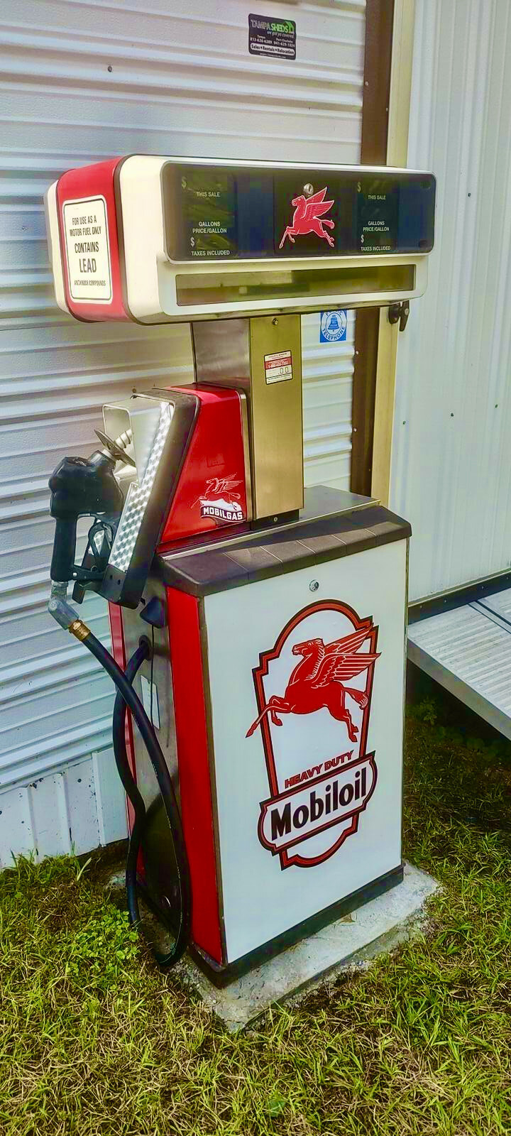 GAS PUMP HOSE 8 FOOT X 3/4" BRASS ENDS DISPLAY HOSE FOR PUMP RESTORATION ONLY