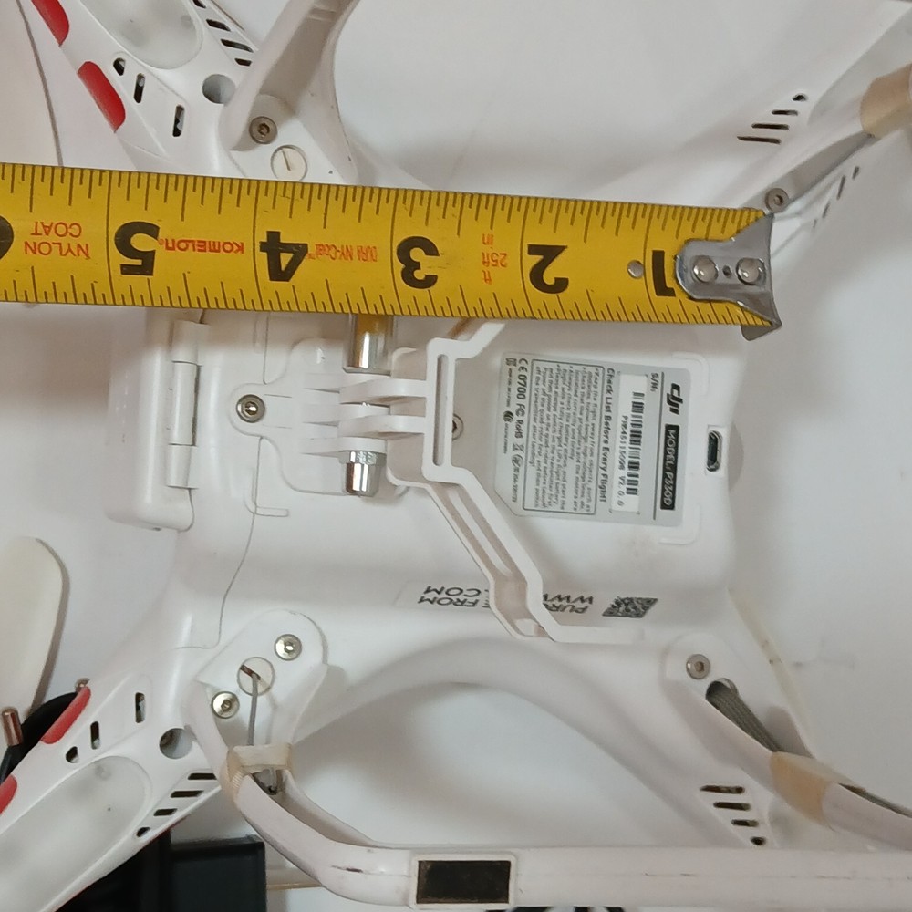 DJI Phantom 1 Drone P330D & Controller - UNTESTED PARTS AS IS